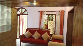 Colonial Mansion near Backwaters & Beach